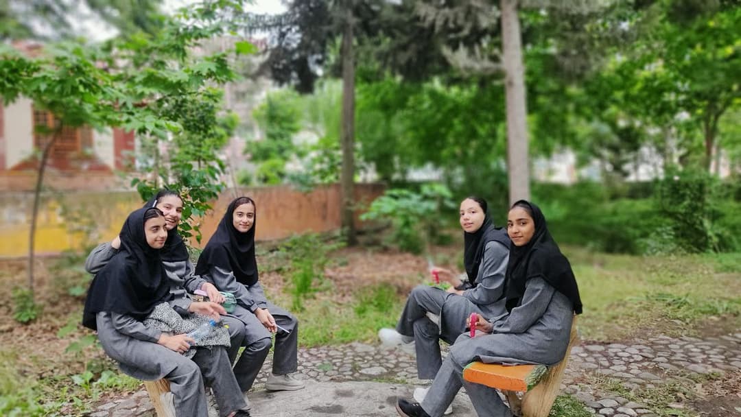 متوسطه اول دانا